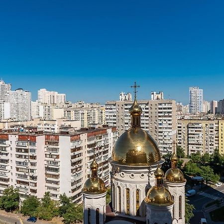 Студия На Бориса Гмыри 12Б Apartment Kyiv Exterior photo